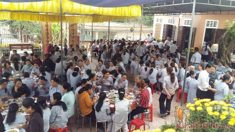 Cau an chua cu lai 1