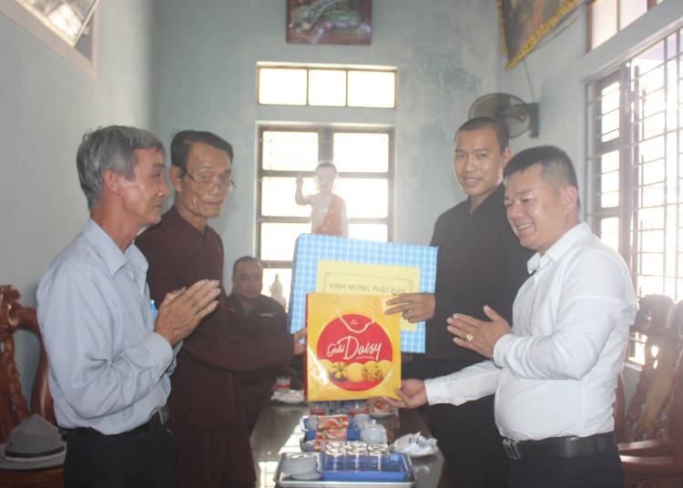 Ha Tanh (5)
