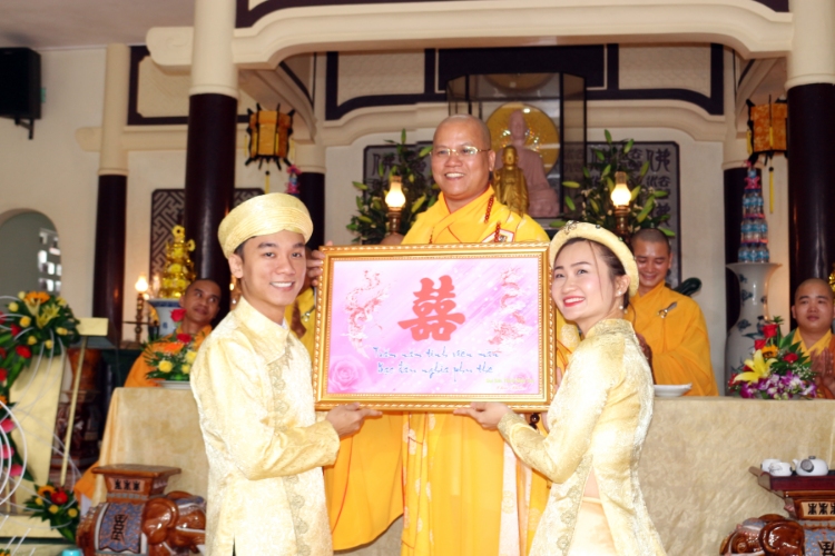 HT PHai (15)