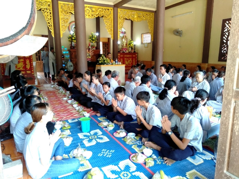 Khoá tu liên Niệm Phật đường tại Hoà Đa Đông