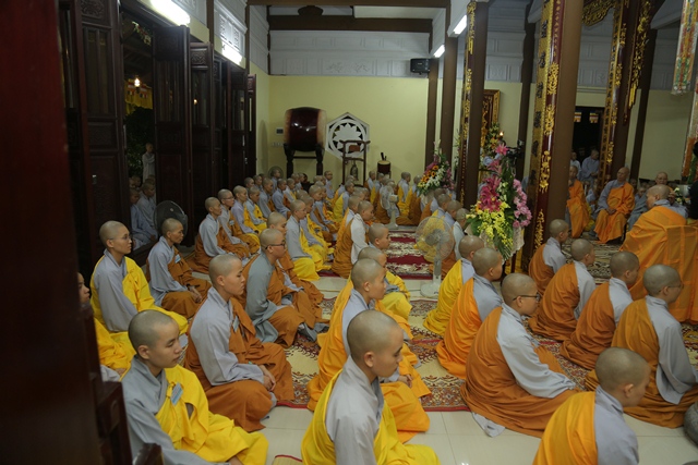 Khai đạo giới tử thọ giới Sa di ni và Thức Xoa Ma Na
