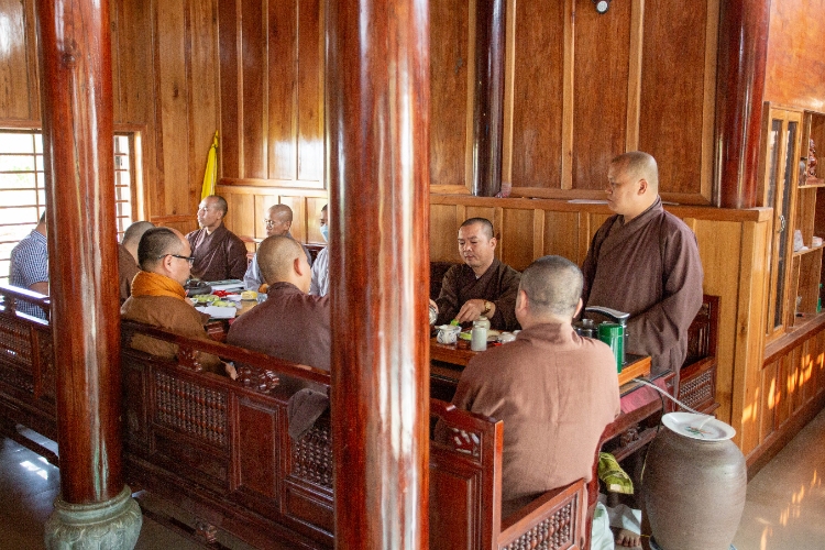 RINN0351 (1)