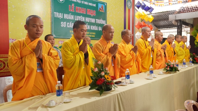 khai mac loc uyen 64 nam 2022 0