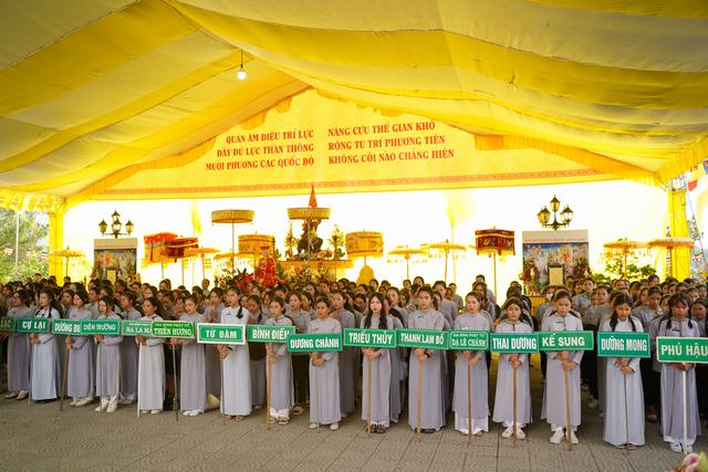 Khai mạc trại Hạnh tại Lễ hội Quán Thế Âm năm Nhâm Dần Pl.2566