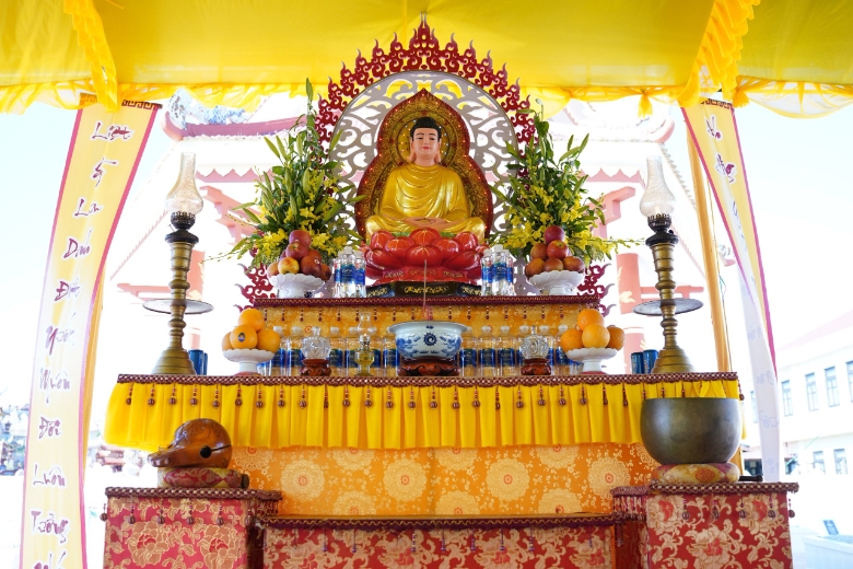 trai dan chan te huyen phu vang 2022 1