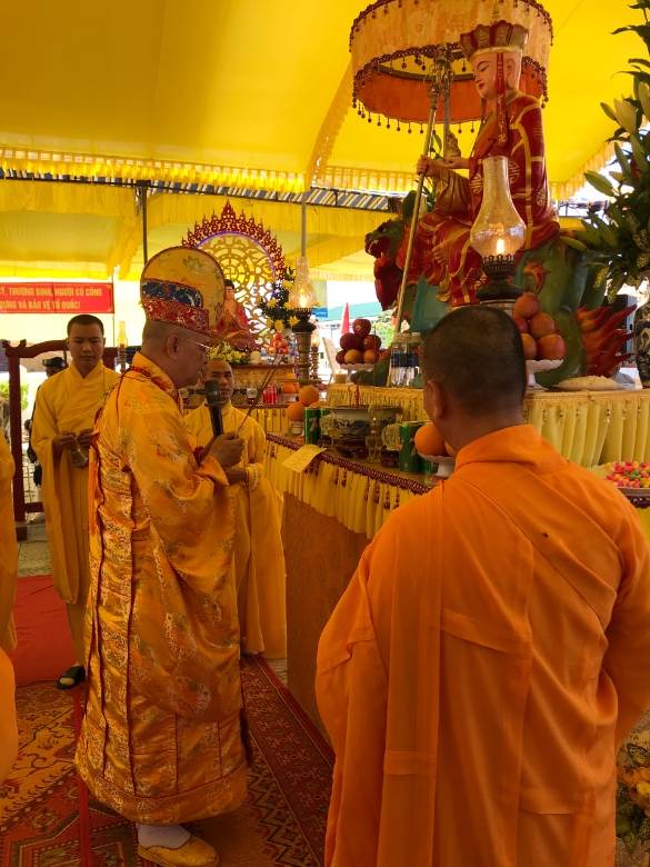 trai dan chan te huyen phu vang 2022 1