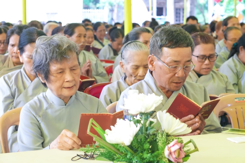 huong sen dau ha 2024 31