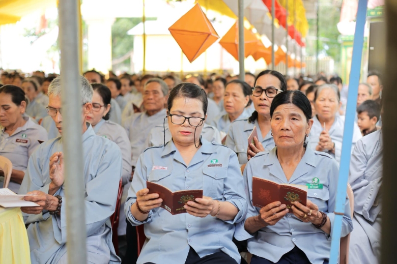 huong sen dau ha 2024 31
