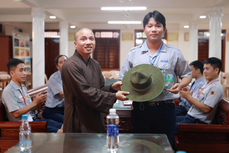 ngay nha giao viet nam 2024 1
